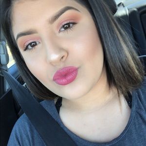 Meet your Posher, Karina